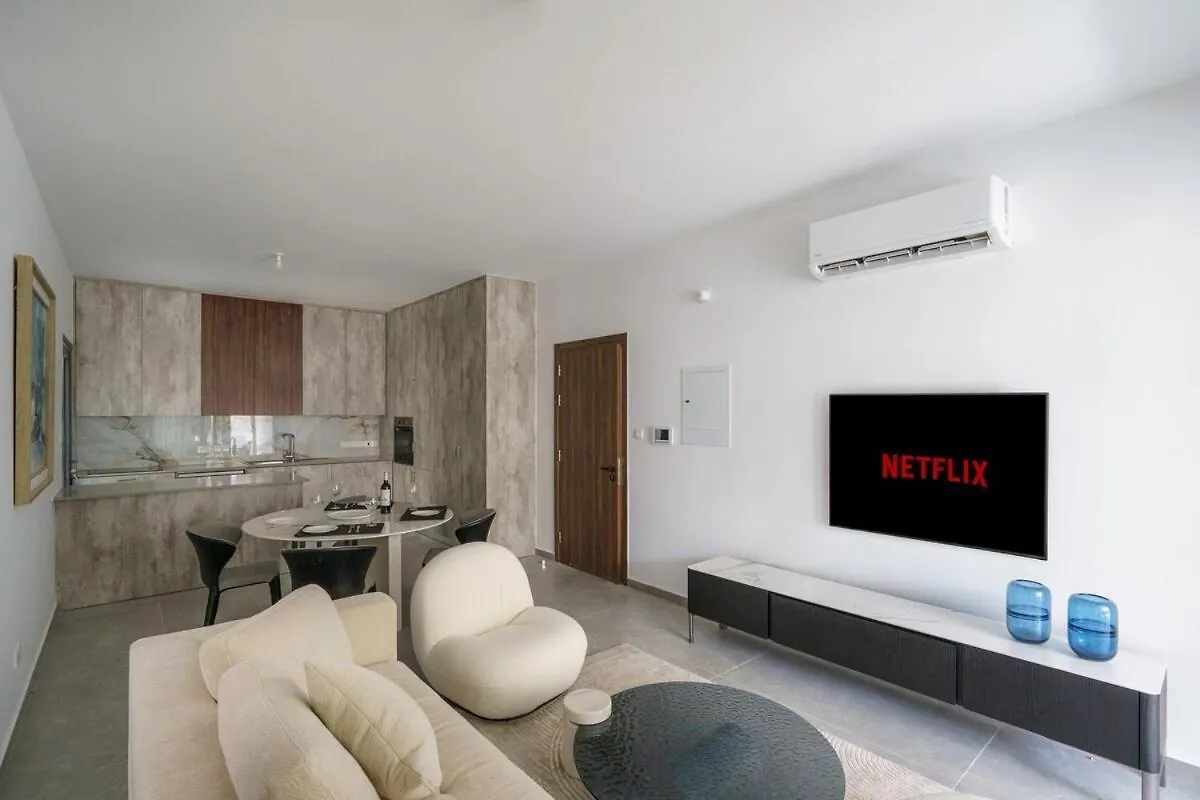 Apartment Kalamon Luxury Suite 203 With Pool Livadhia