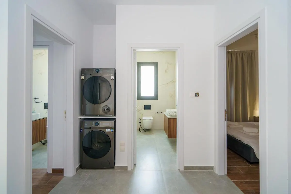 Apartment Kalamon Luxury Suite 203 With Pool Livadhia