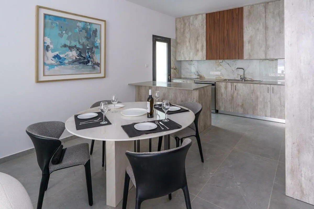 Kalamon Luxury Suite 203 With Pool Livadhia Apartment