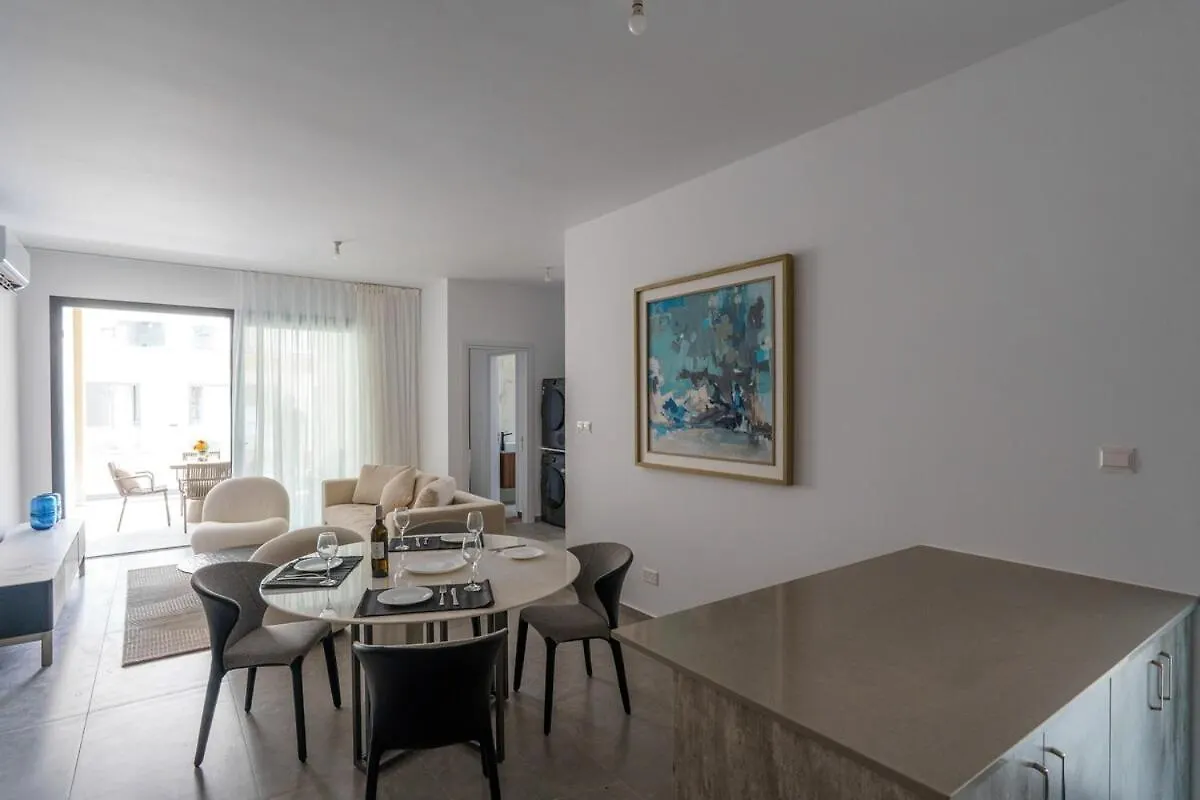 Apartment Kalamon Luxury Suite 203 With Pool Livadhia